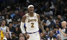 米兰体育官方登录入口-老鹰胜湖人，卡佩拉制霸内线