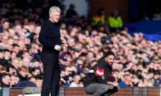 米兰体育电竞-包含曼联球员私生活曝光，引发队内纷争的词条