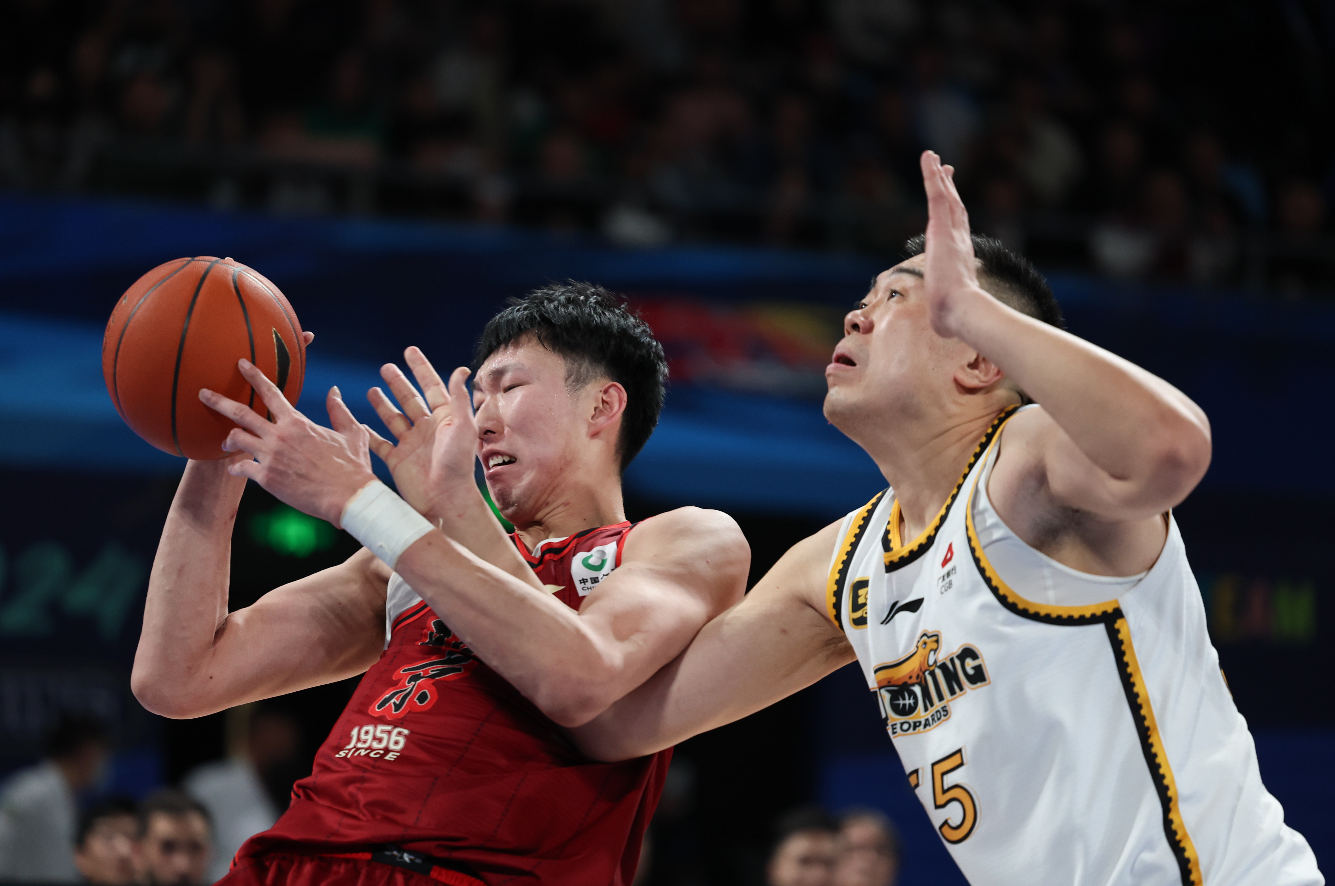 北京队成为本场最大亮点，CBA季后赛瞬间破防，进球