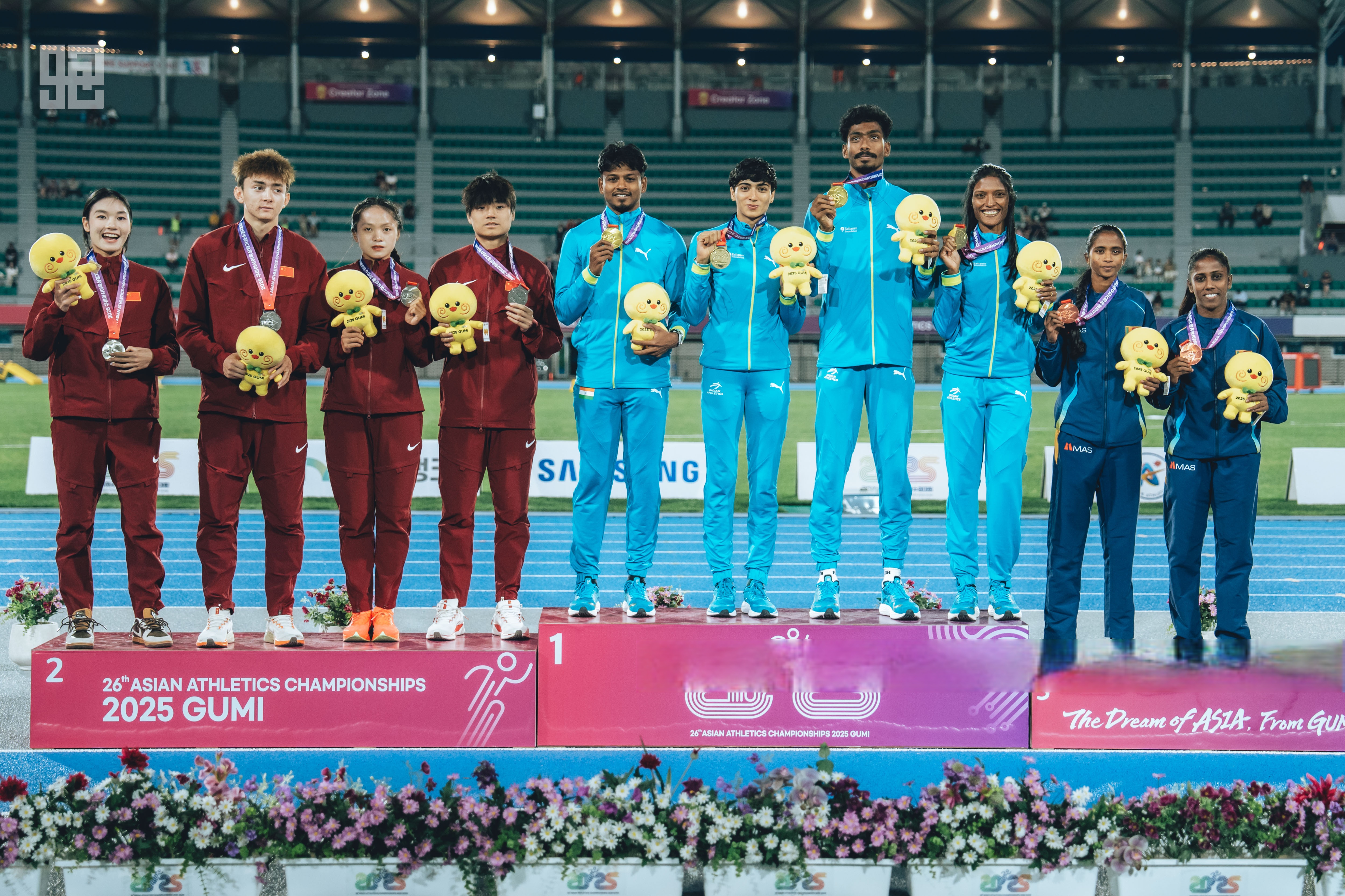 包含东亚篮球锦标赛:韩国队披荆斩棘,独占鳌头的词条 包含东亚篮球锦标赛:韩国队披荆斩棘,独占鳌头的词条