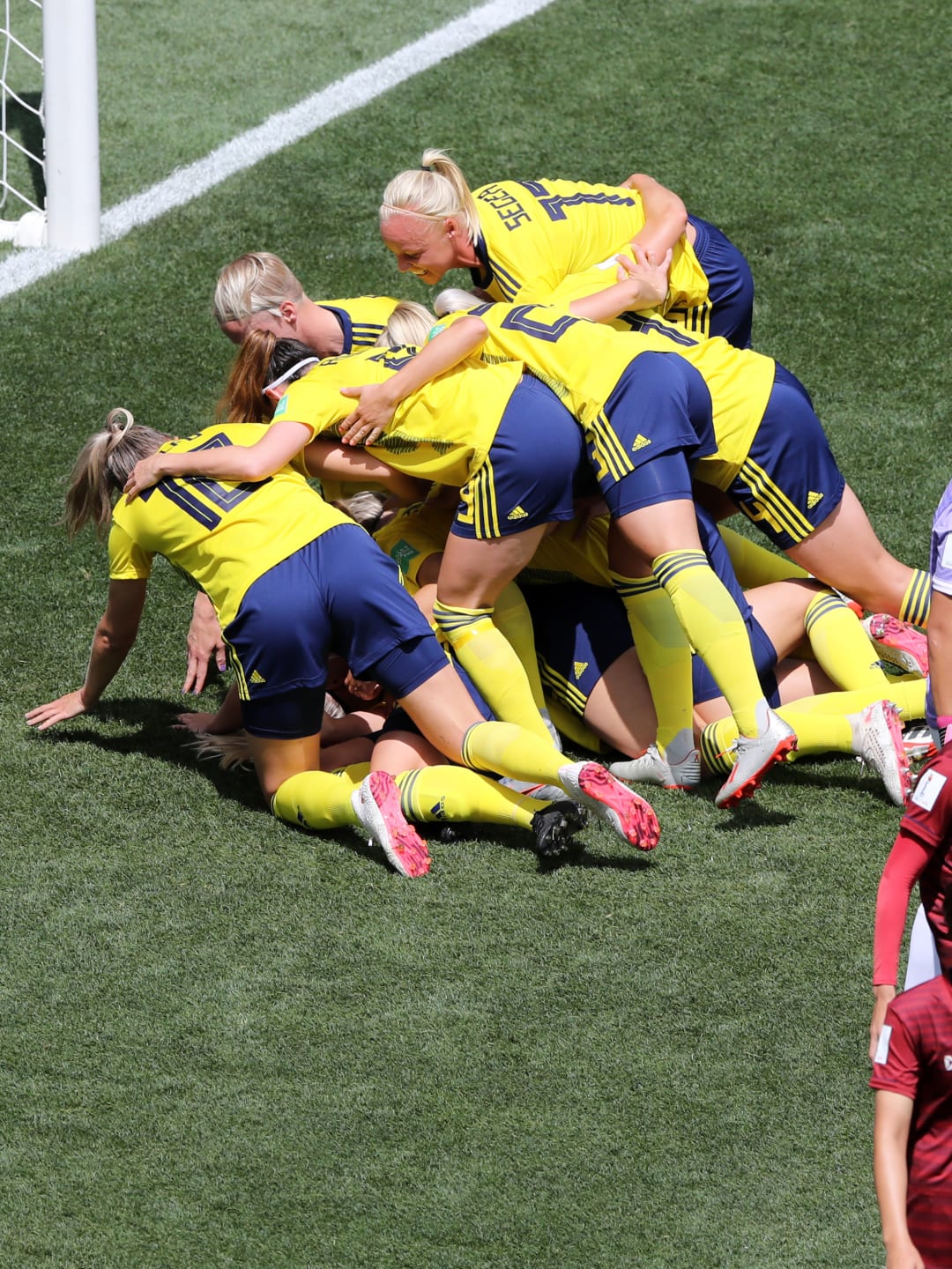 激情奋斗:北美女足锦标赛赛程精彩的简单介绍 激情奋斗:北美女足锦标赛赛程精彩的简单介绍