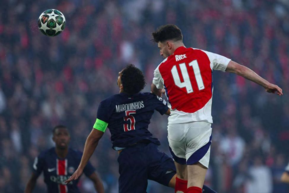 切尔西主场不敌阿森纳,颓势难振 切尔西主场不敌阿森纳,颓势难振