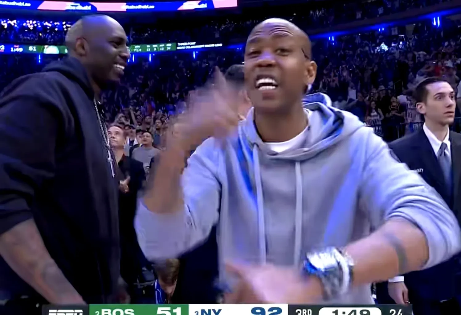 尼克斯全队狂飙，疯狂狂胜六人