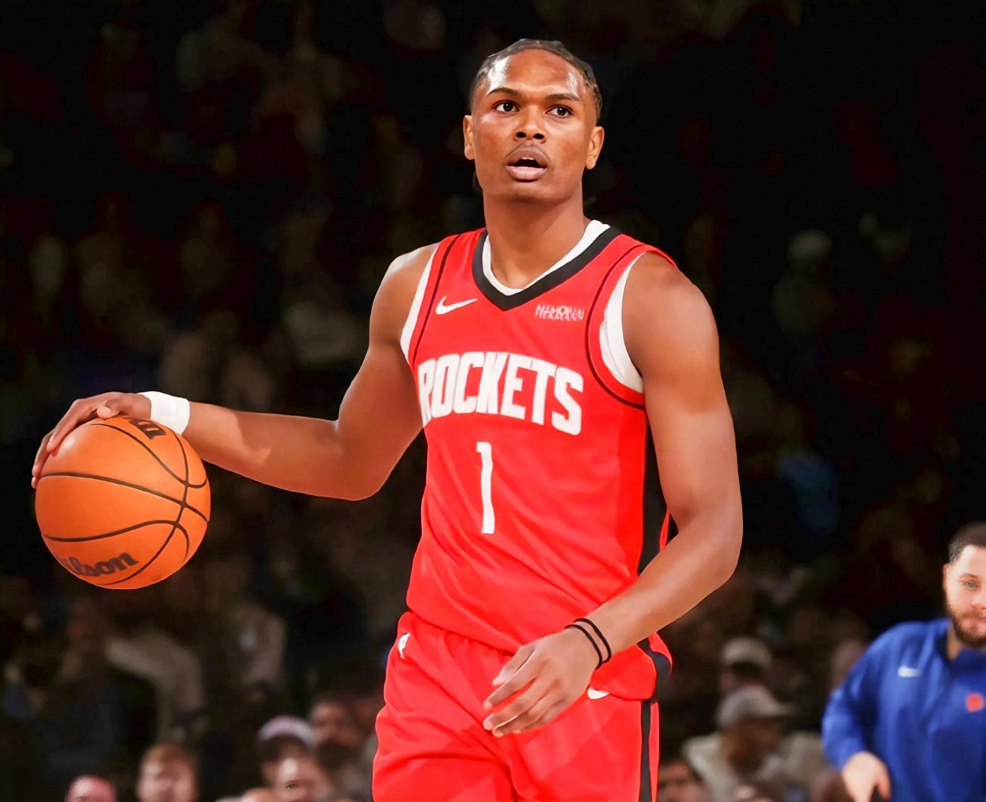 火箭主场负猛龙,遭遇四连败 火箭主场负猛龙,遭遇四连败