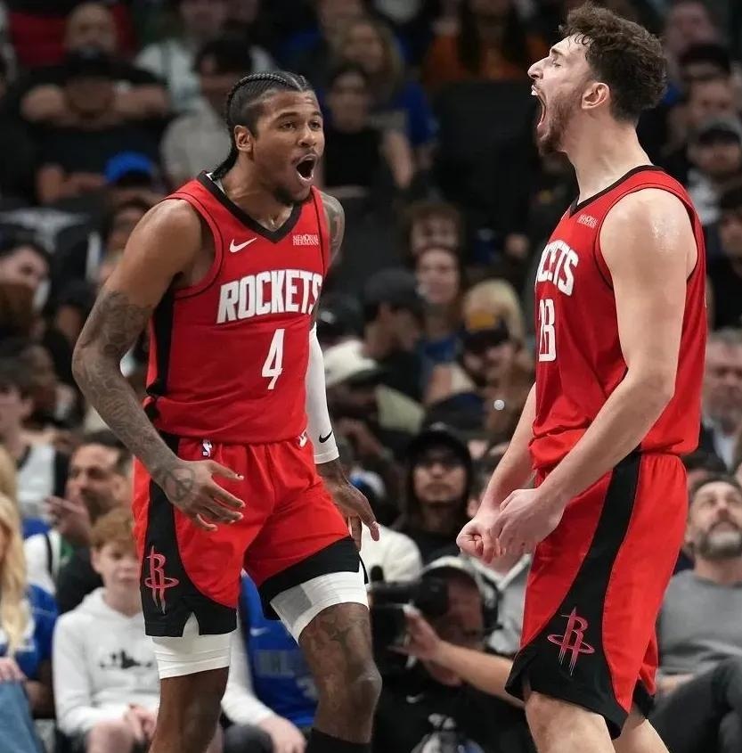 包含灰熊客场击败猛龙，起步稳定迎来成功的词条