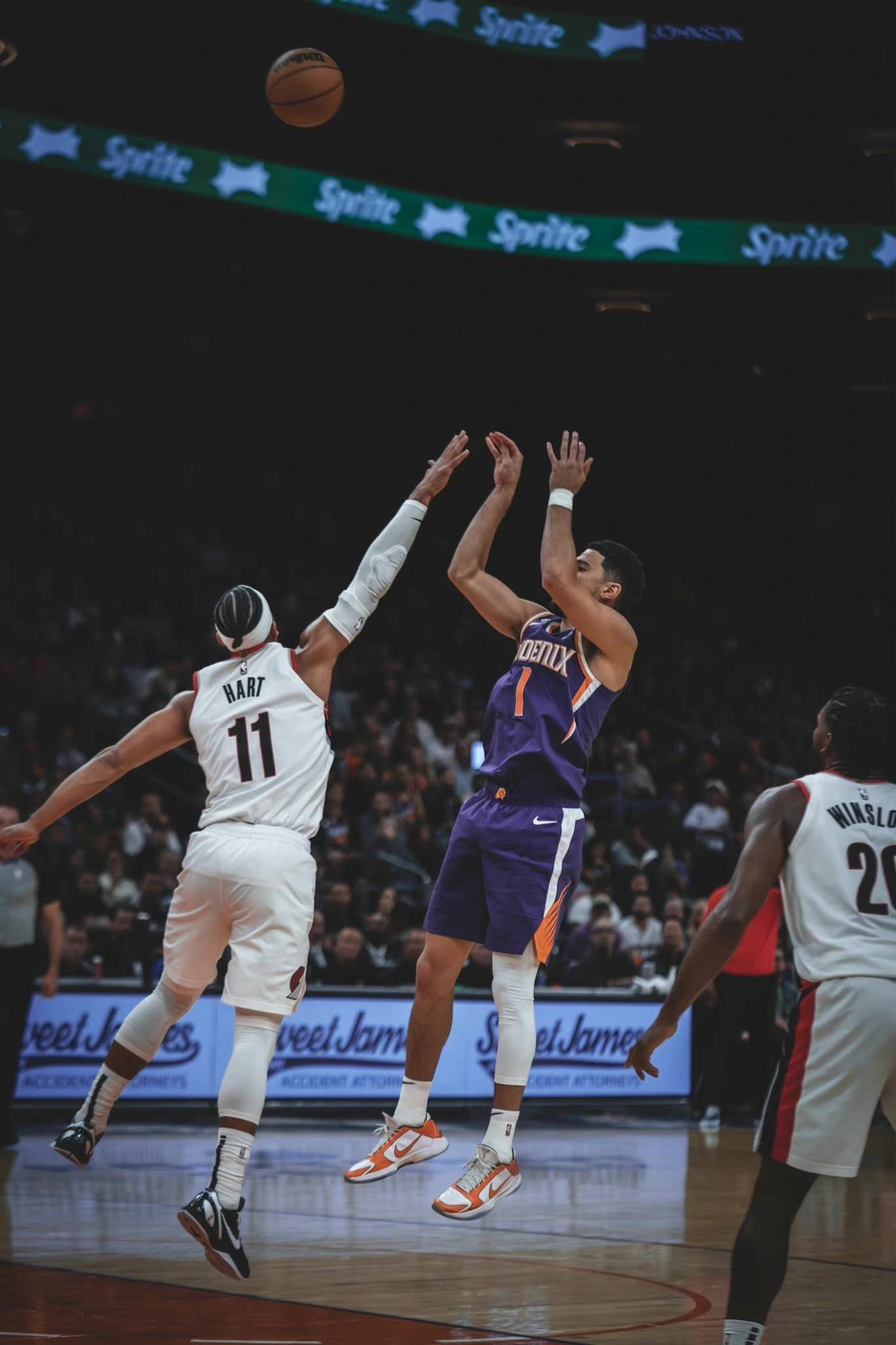 关于狼队前锋何塞伤愈重回球队，迎来得分机会的信息