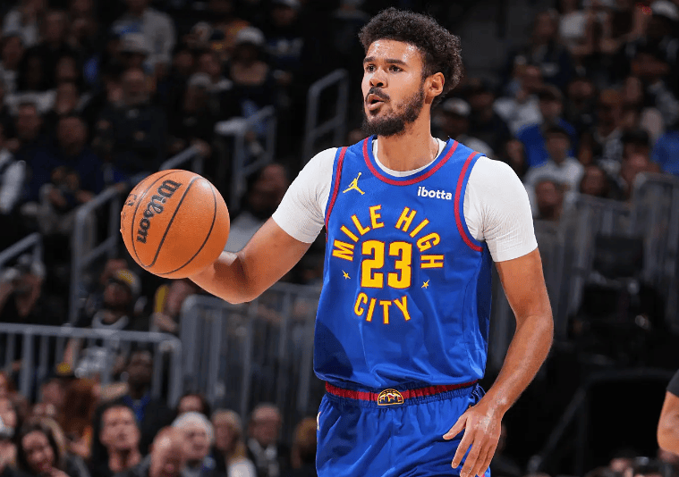 包含掘金队球员状态回暖，取得胜利的词条